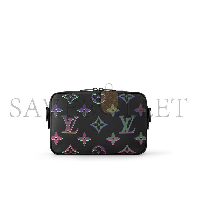 LOUIS VUITTON COMET MESSENGER PM M22495 (21.5*14.7*5cm) 